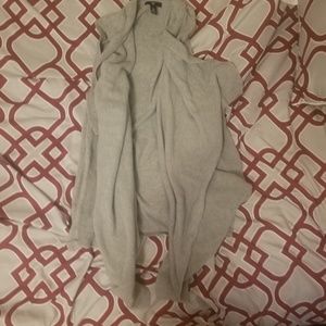 Sleeveless sweater vest